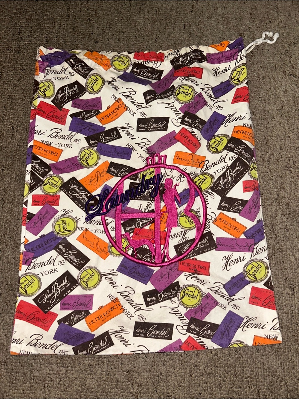henri bendel White Multicolor Logo Drawstring Skirt Bag